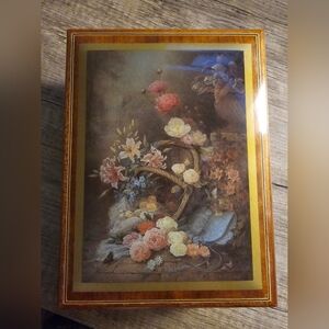 Reuge music/jewelry box made in italy "English Country Garden"